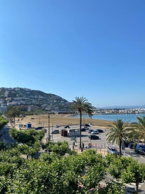 Primera Linea De Mar Y Playa โรเซส ภายนอก รูปภาพ